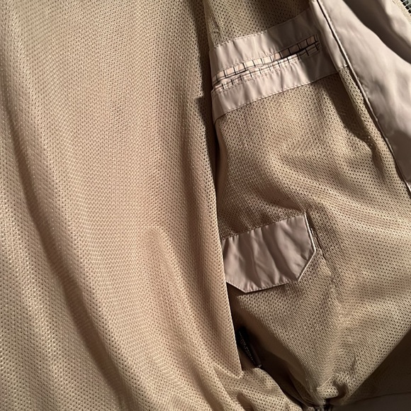 Mens London Fog lightweight jacket. Medium. - Picture 3 of 7